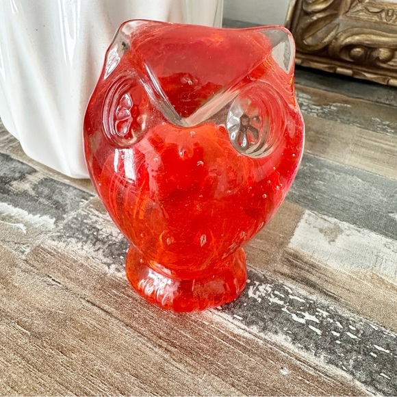 Vintage mid century Lefton red owl glass decor paperweight. - Picture 1 of 4